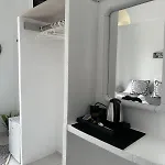 Отель Calypso Heaven